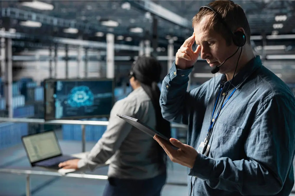 server-hub-technicians-identify-hardware-issues-with-predictive-machine-learning